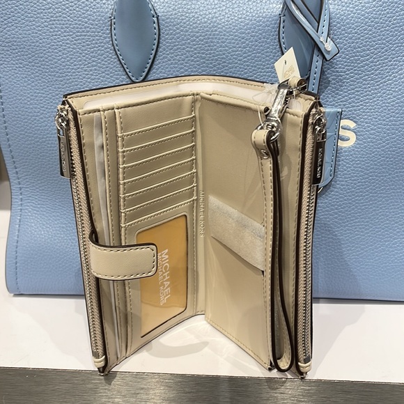 MICHAEL KORS LARGE DOUBLE ZIP WRISTLET wallet, clutch, - Picture 9 of 16